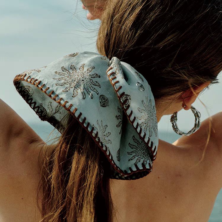 Oversized Beach Vibe Scrunchie