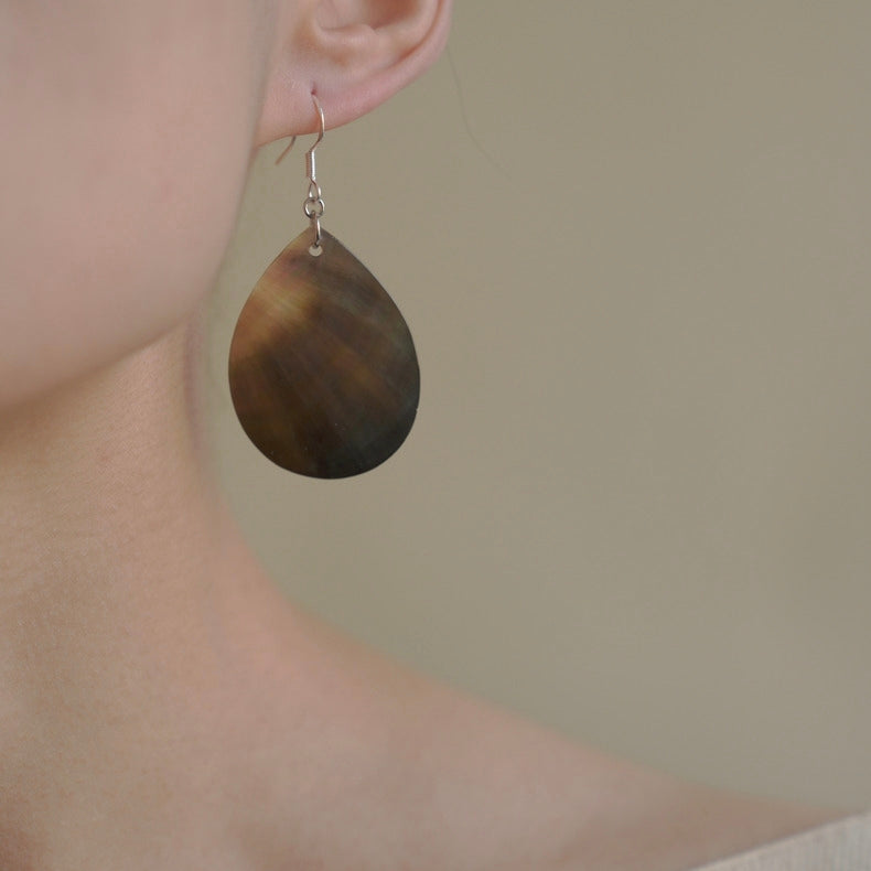 Black lip shell Drop Earrings