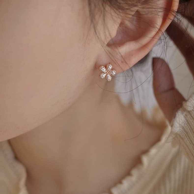 Bubble flower Studs