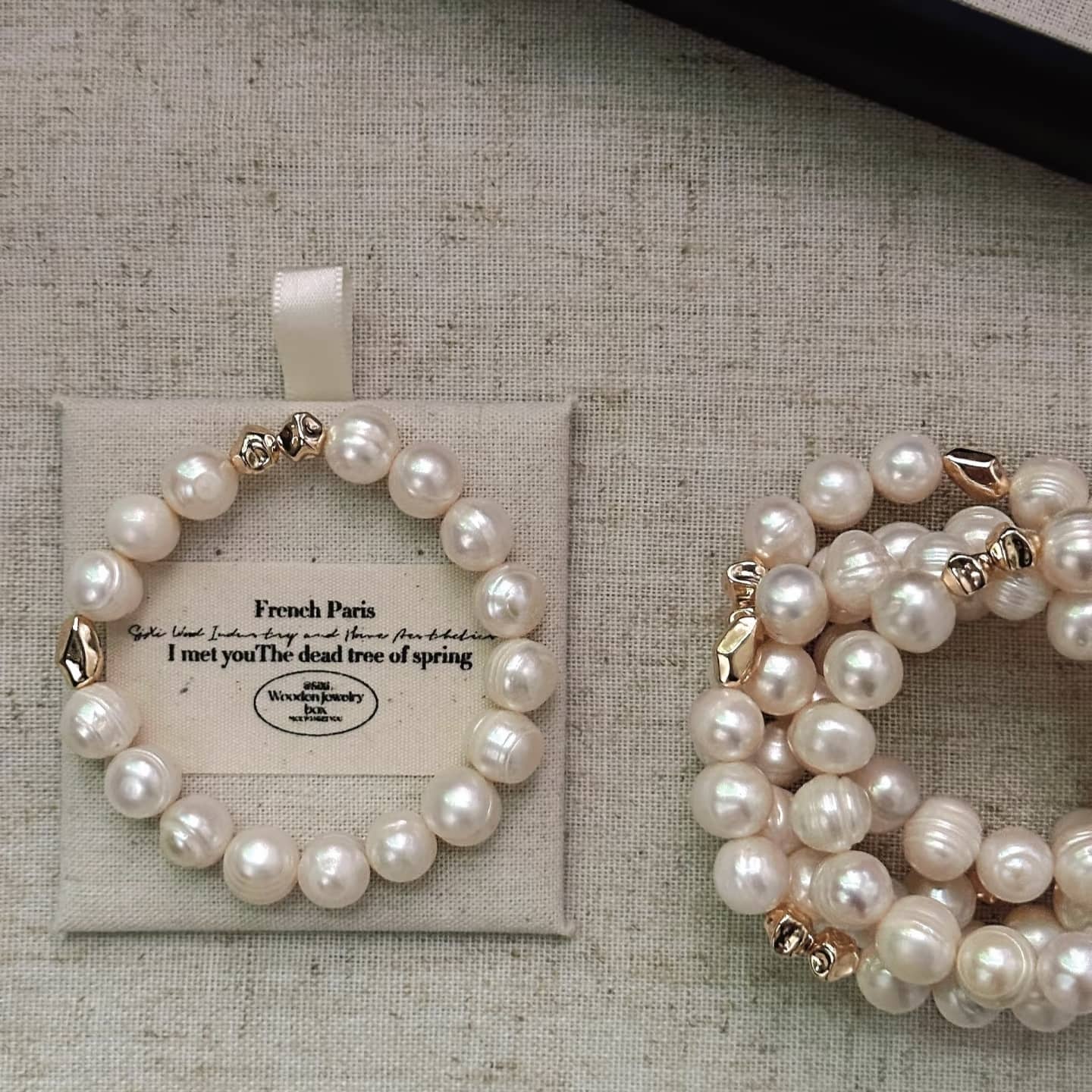 Large baroque pearl bracelet