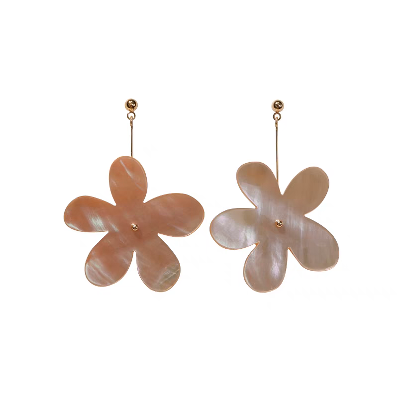 Pearl Flower Earrings | Spring inspiration