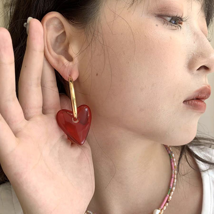 Chunky heart hoops