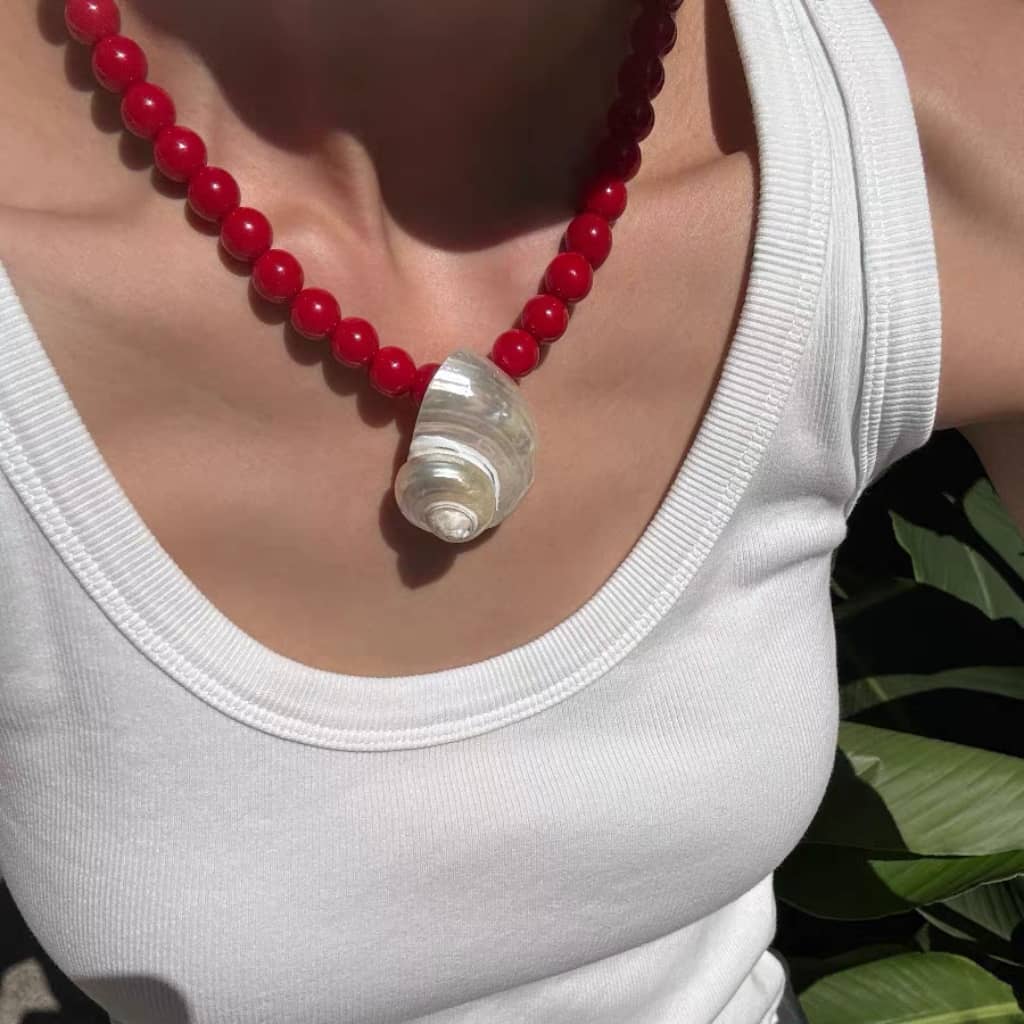 Chunky Turbo Shell Necklace