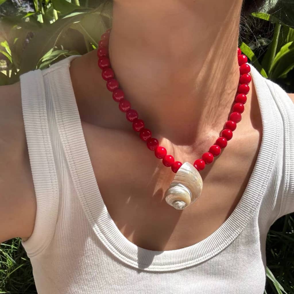 Chunky Turbo Shell Necklace